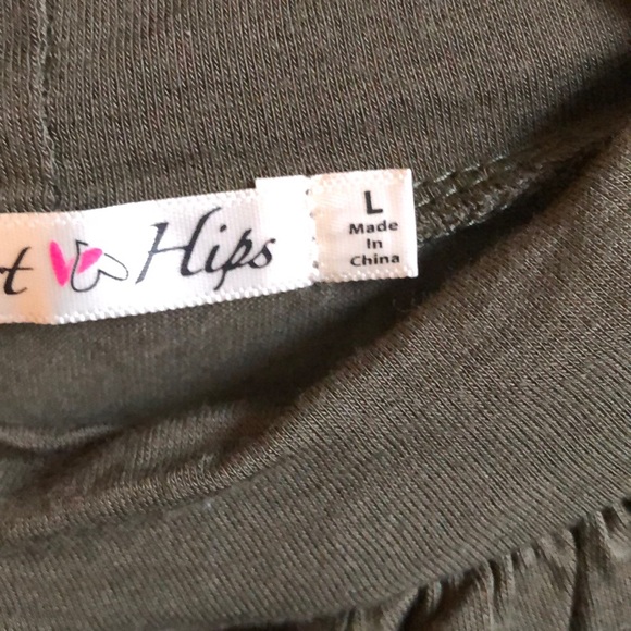 Fashion Nova Olive Green Crop Top - Picture 3 of 3